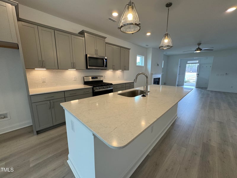 183 Swain St, Clayton, NC 27527
