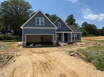 183 Tee Dr, Selma, NC 27576