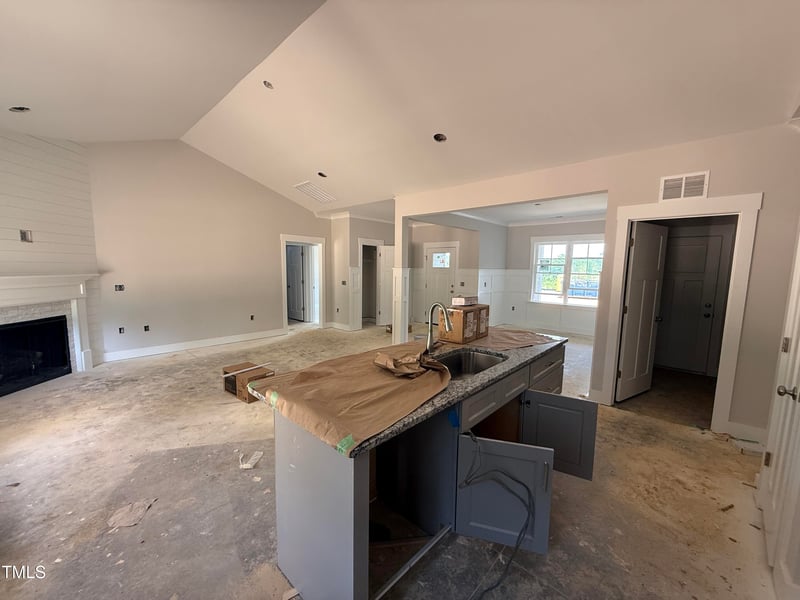 183 Tee Dr, Selma, NC 27576