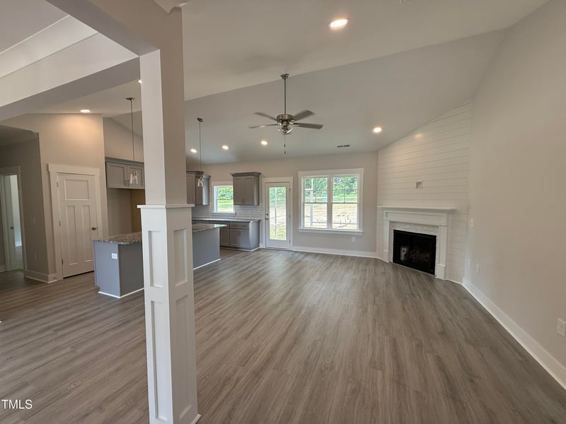 183 Tee Dr, Selma, NC 27576