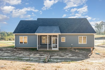 183 Tee Dr, Selma, NC 27576