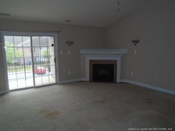 1830 Balmoral Dr #201, Fayetteville, NC 28304