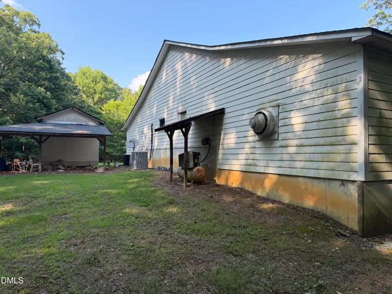 1830 Bessie Daniel Rd, Roxboro, NC 27574