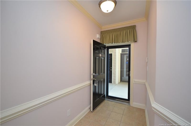 1830 Jennifer Ln #101, Fayetteville, NC 28314