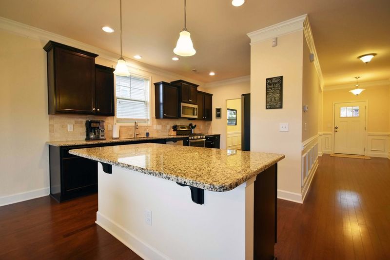 1831 Abernathy Trl, Burlington, NC 27215
