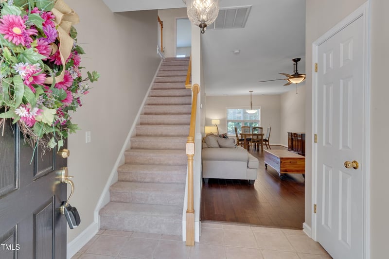 1831 Birmingham Dr, Hillsborough, NC 27278