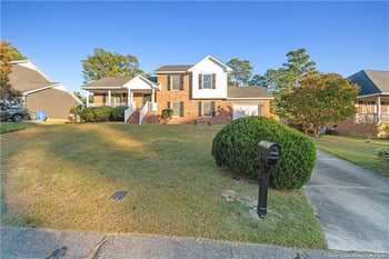 1831 Daphne Cir, Fayetteville, NC 28304