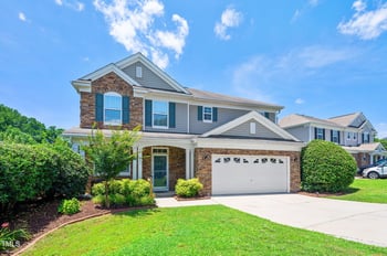 1831 Devonridge Dr, Fuquay Varina, NC 27526