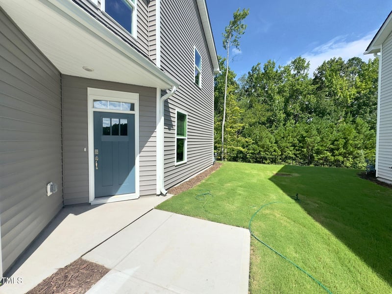 1831 Hinesley Dr, Durham, NC 27703