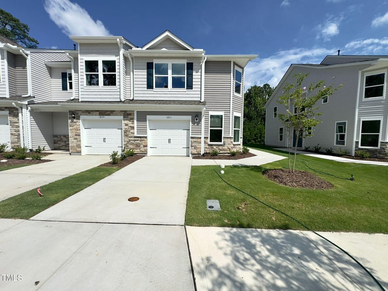1831 Hinesley Dr, Durham, NC 27703