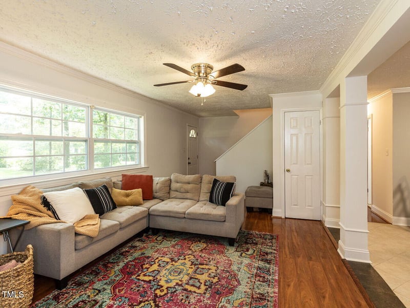 1831 Washington Dr, Hillsborough, NC 27278