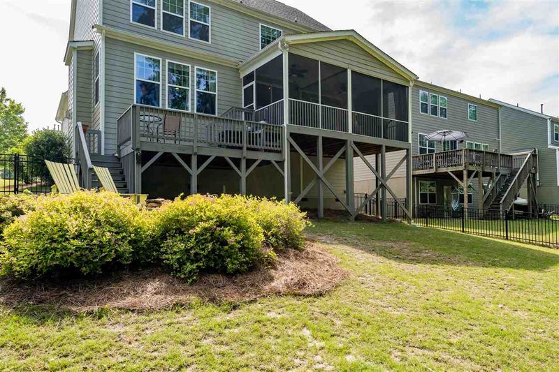 1832 Bodwin Ln, Apex, NC 27502