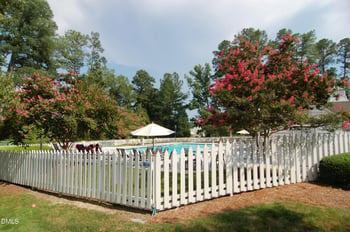 1832 Chedworth Ct, Chapel Hill, NC 27517