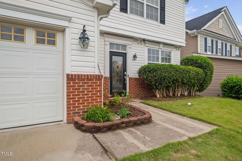 1832 Devonridge Dr, Fuquay Varina, NC 27526