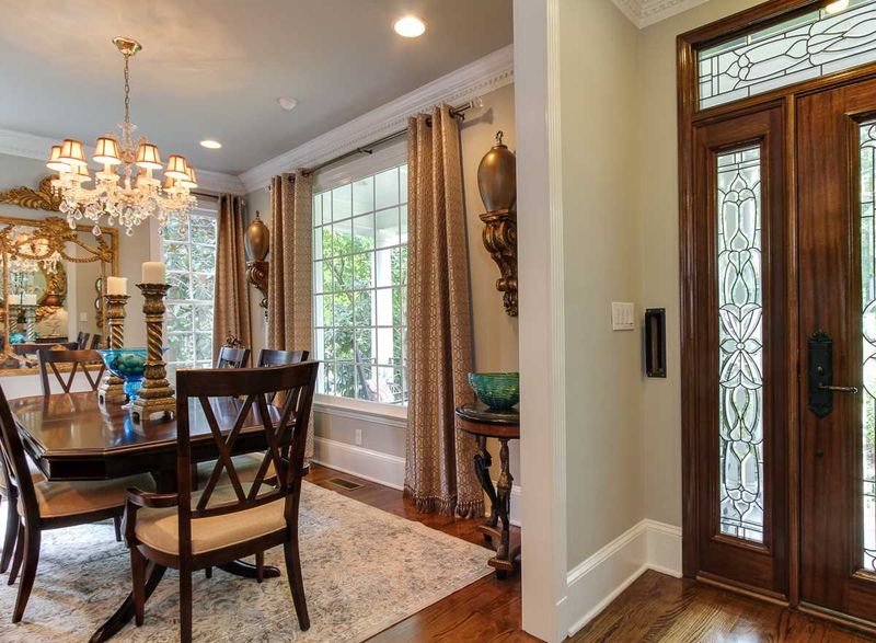 1832 Glenwood Ave, Raleigh, NC 27608