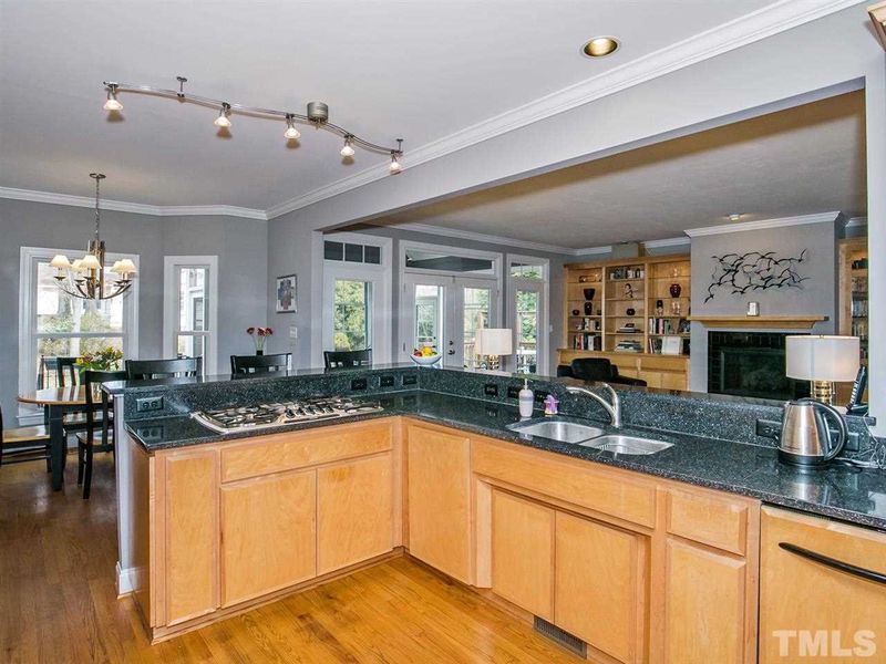1832 Stannard Trl, Raleigh, NC 27612