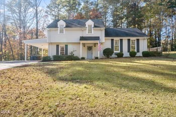 1832 Sutphin Dr, Sanford, NC 27330