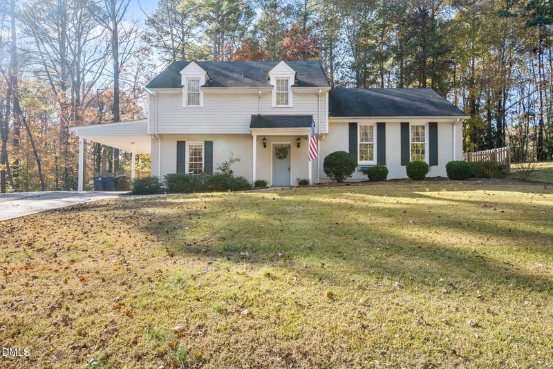 1832 Sutphin Dr, Sanford, NC 27330