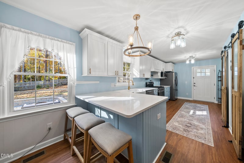 1832 Sutphin Dr, Sanford, NC 27330