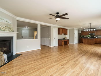 1833 Creek Oak Cir, Fuquay Varina, NC 27526