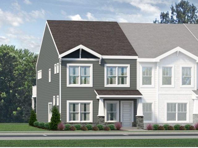 1833 Kauri Cliffs Dr, Fuquay Varina, NC 27526