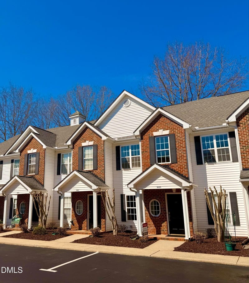 1835 Birmingham Dr, Hillsborough, NC 27278