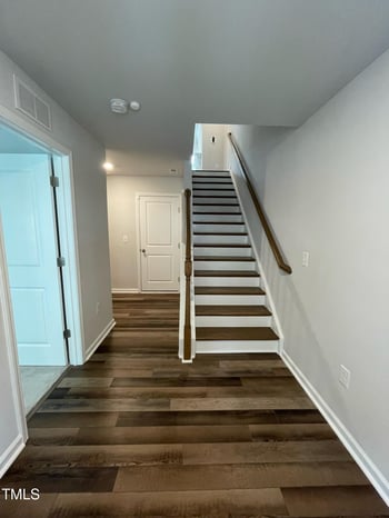 1835 Starlit Sky Ln, Cary, NC 27519