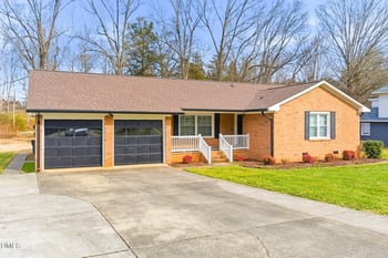 1836 Brier Ln, Graham, NC 27253