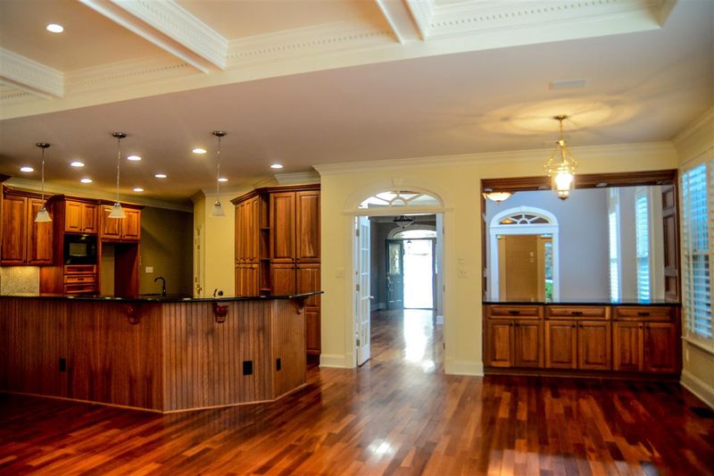 1836 Torrington St, Raleigh, NC 27615