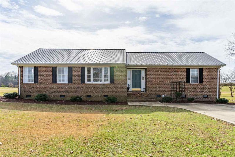 1837 Old Barbour Rd, Benson, NC 27504
