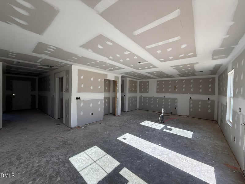 184 Boston River Dr, Dunn, NC 28334