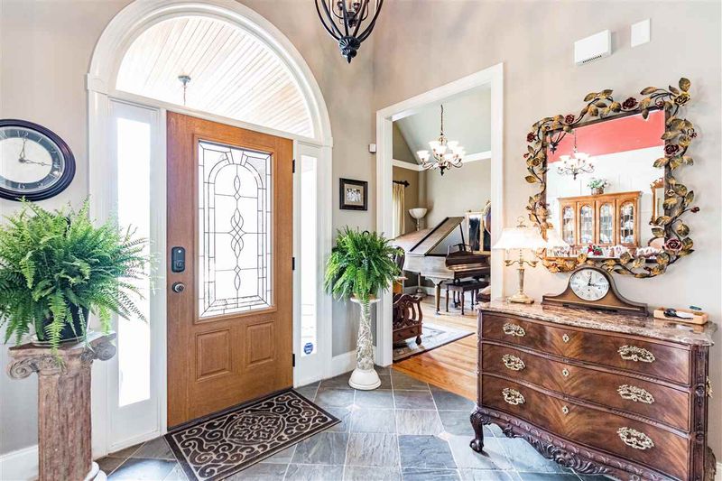 184 Club Hill Dr, Garner, NC 27529