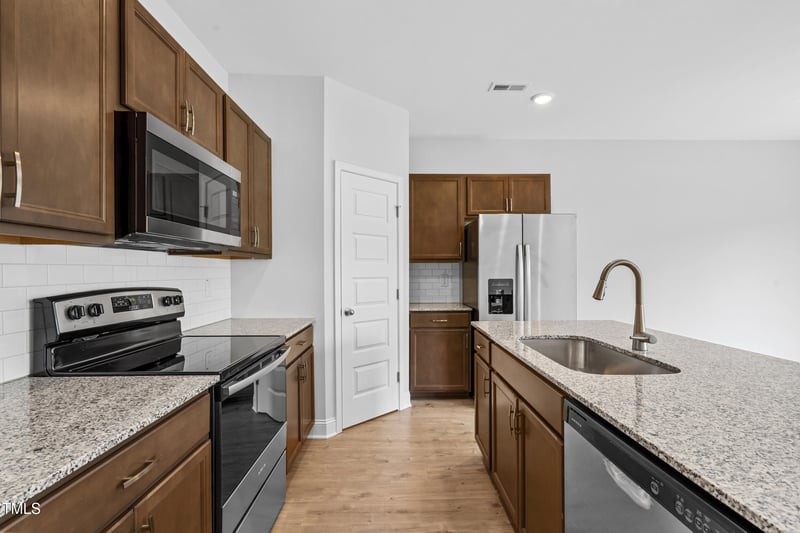 184 Cowlily Ct, Smithfield, NC 27577