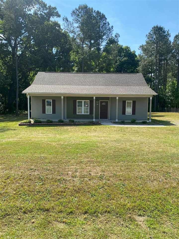 184 Jon Dr, Smithfield, NC 27577