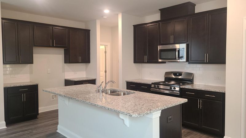 184 Maroon Ct #323, Raleigh, NC 27610