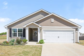 184 Royal Meadow Dr, Angier, NC 27501