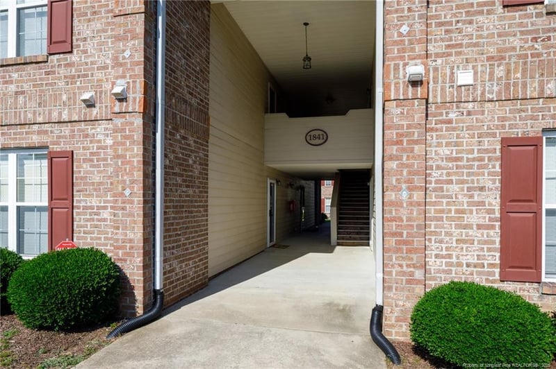 1841 Balmoral Dr, Fayetteville, NC 28304