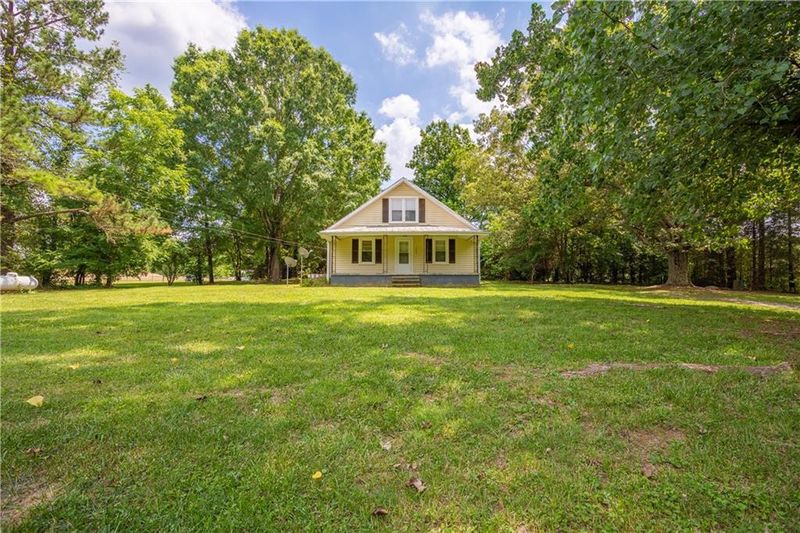1842 Gerringer Mill Rd, Burlington, NC 27217