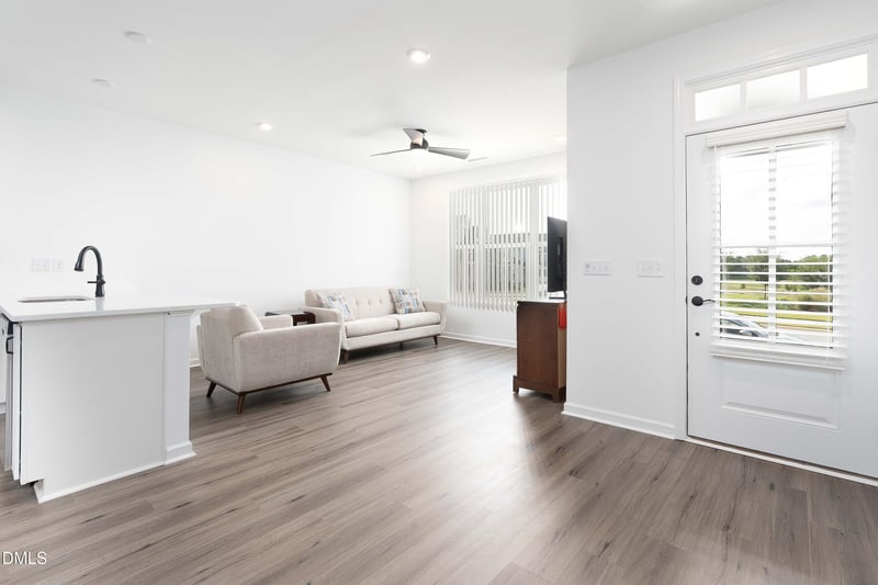 1842 Piney Falls Dr, Wendell, NC 27591