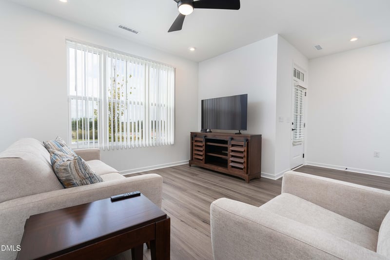 1842 Piney Falls Dr, Wendell, NC 27591