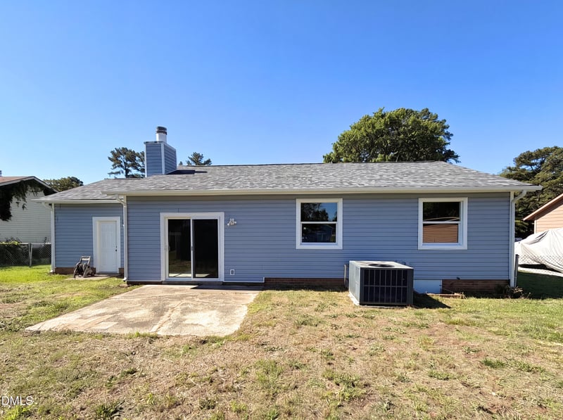 1843 Berriedale Dr, Fayetteville, NC 28304