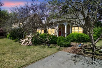 1844 Morganton Rd, Fayetteville, NC 28305