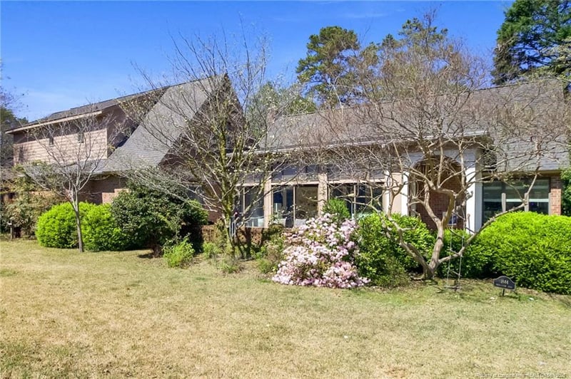 1844 Morganton Rd, Fayetteville, NC 28305