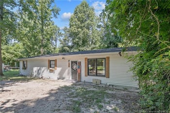 1844 Sykes Pond Rd, Fayetteville, NC 28304