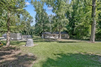 1844 Sykes Pond Rd, Fayetteville, NC 28304