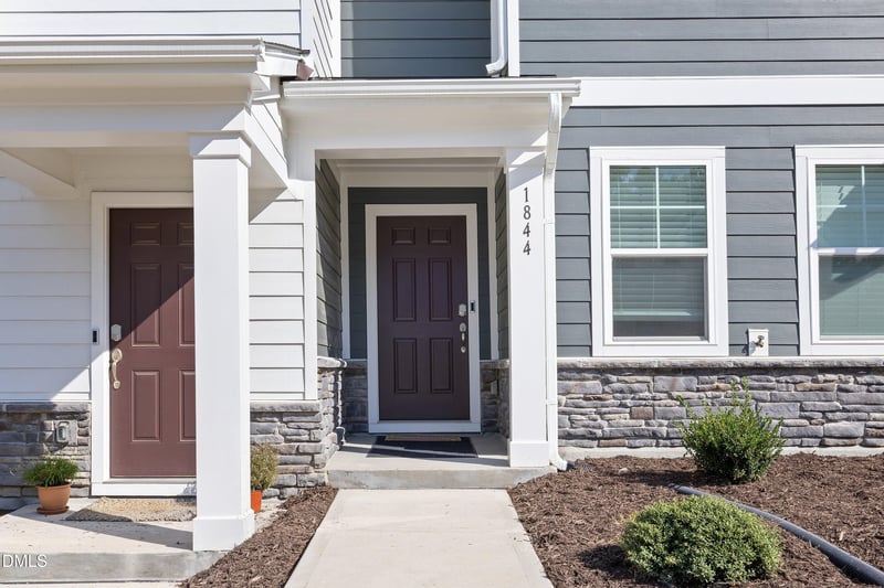 1844 Woodall Crest Dr, Apex, NC 27502