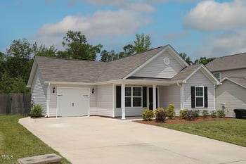 1848 Glenn St, Burlington, NC 27217