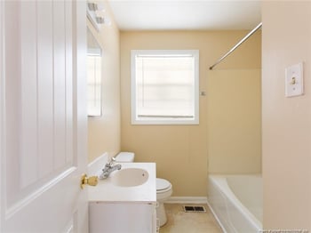 1848 Gola Dr, Fayetteville, NC 28301
