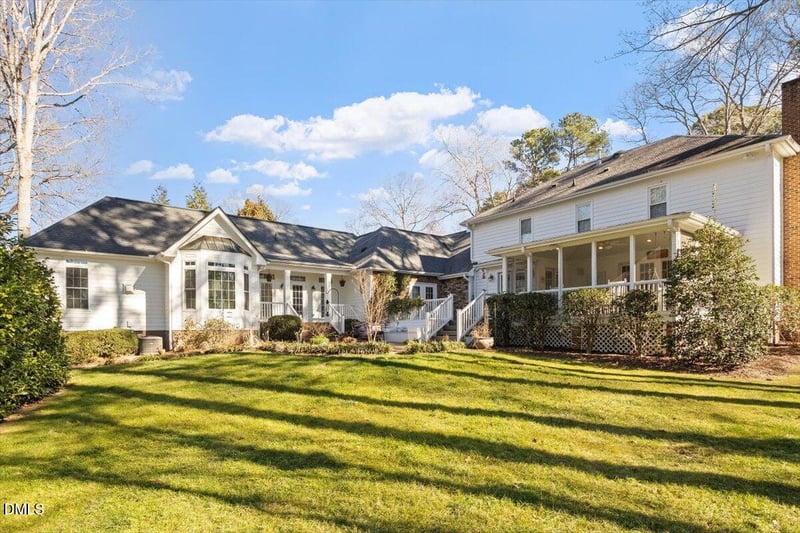 1849 Snow Wind Dr, Raleigh, NC 27615