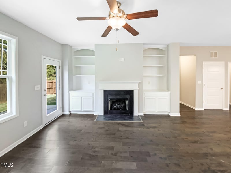 185 Golden Gate Pw, Clayton, NC 27520